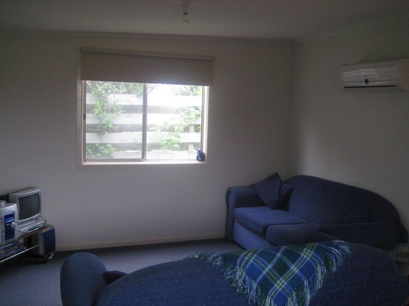 30 Reardon St, Port Fairy VIC 3284