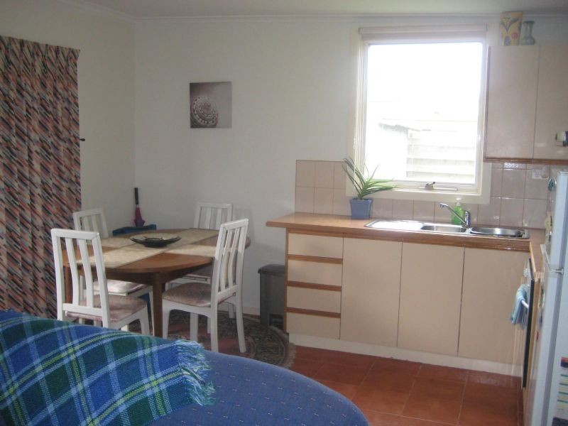 30 Reardon St, Port Fairy VIC 3284