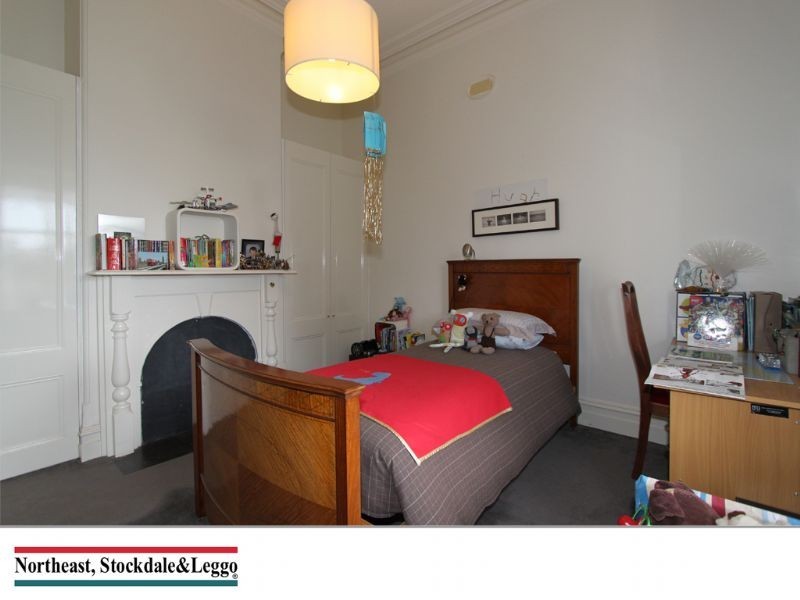 46 James, Port Fairy VIC 3284