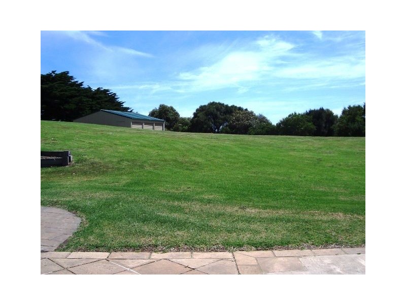 8 Thistle, Port Fairy VIC 3284