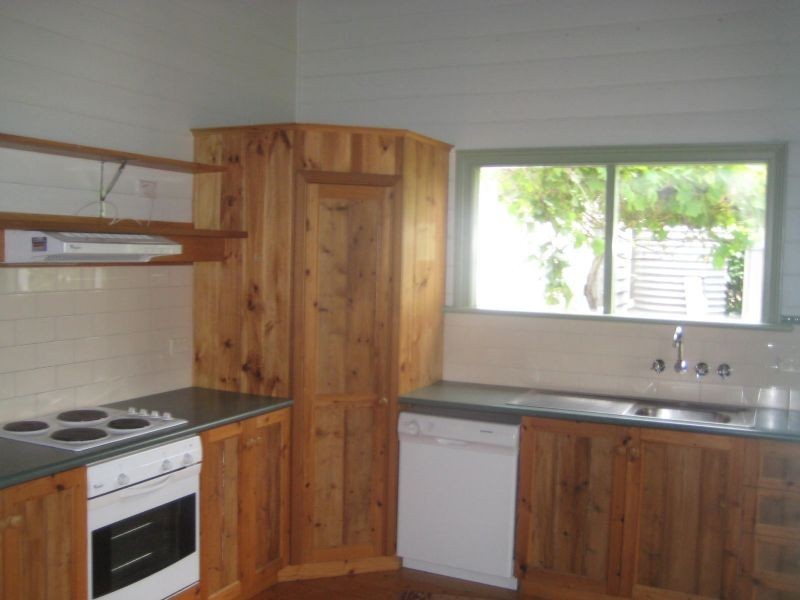 96 Gipps St, Port Fairy VIC 3284