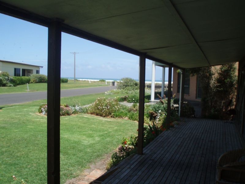 3 Powling, Port Fairy VIC 3284