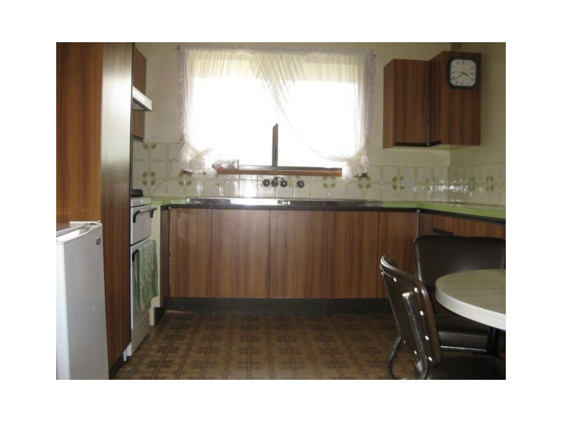 32 Station, Koroit VIC 3282