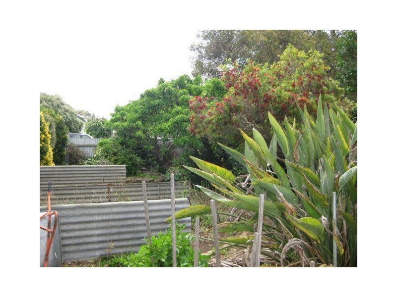 32 Station, Koroit VIC 3282