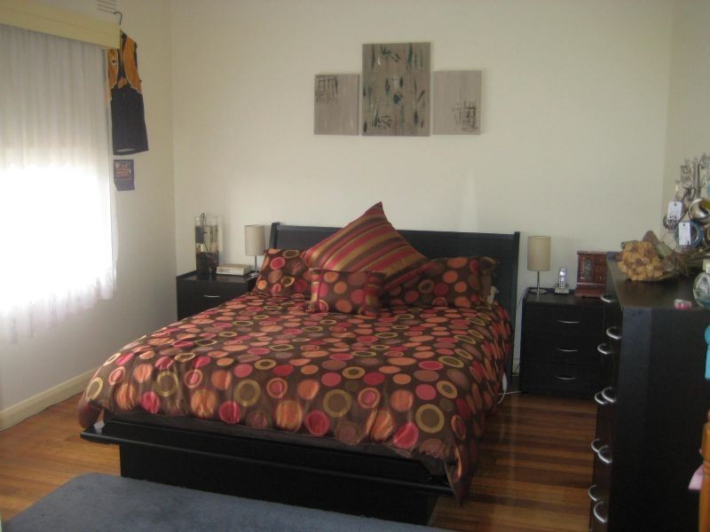 10 Singleton Street, Port Fairy VIC 3284