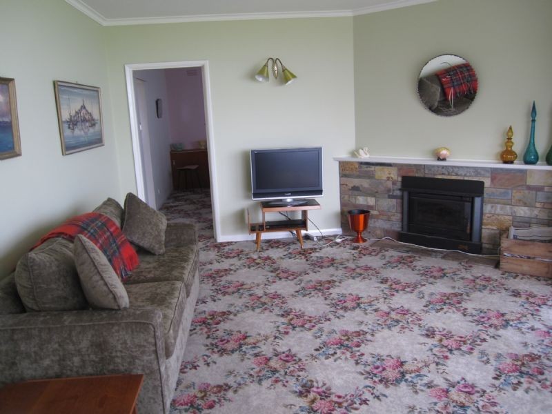 52  Ocean Drive, Port Fairy VIC 3284