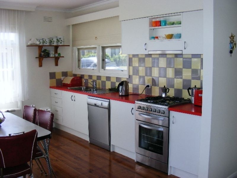 52  Ocean Drive, Port Fairy VIC 3284