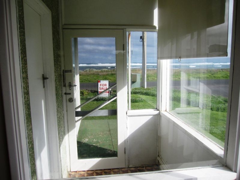 52  Ocean Drive, Port Fairy VIC 3284