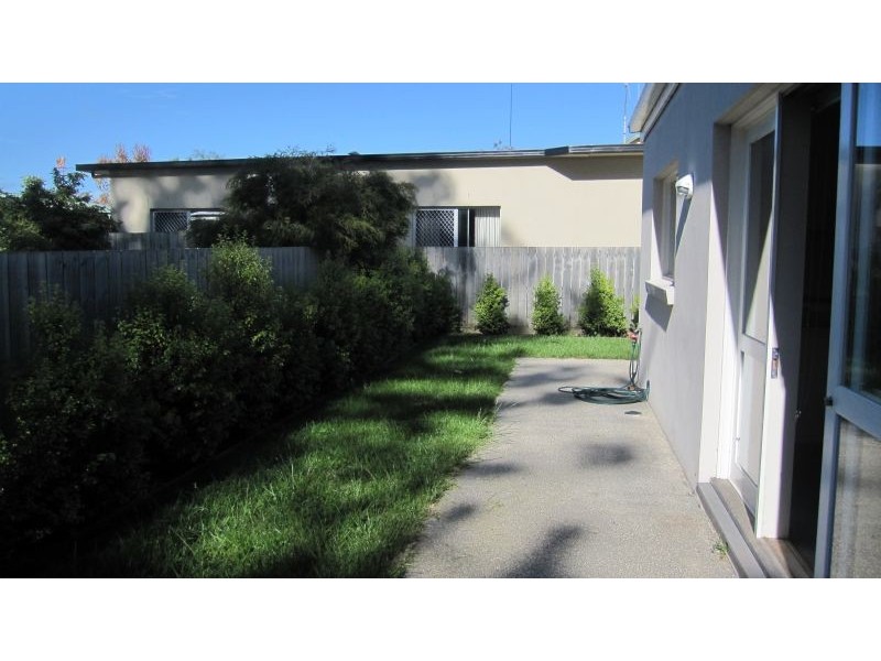 62b Bank St, Port Fairy VIC 3284
