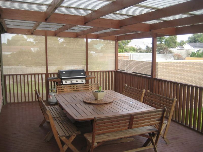 16 Villiers St, Port Fairy VIC 3284