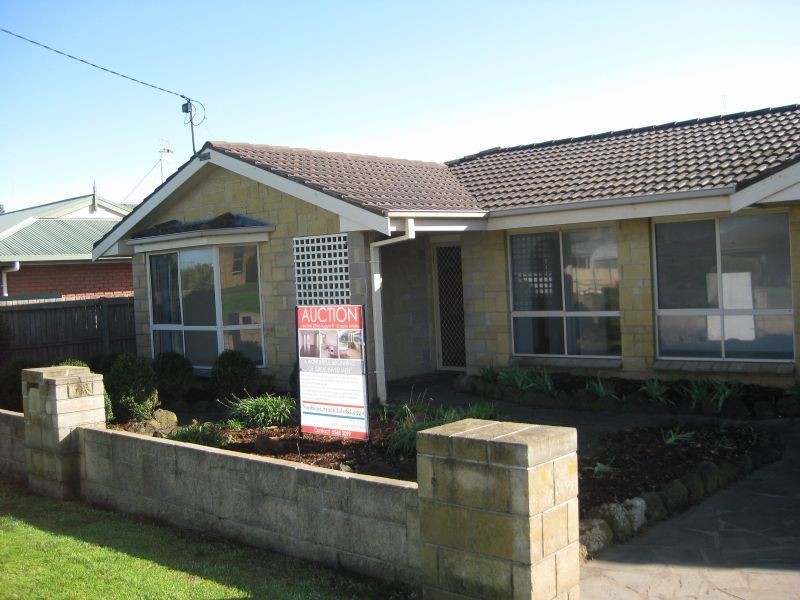 4 Avery St, Port Fairy VIC 3284