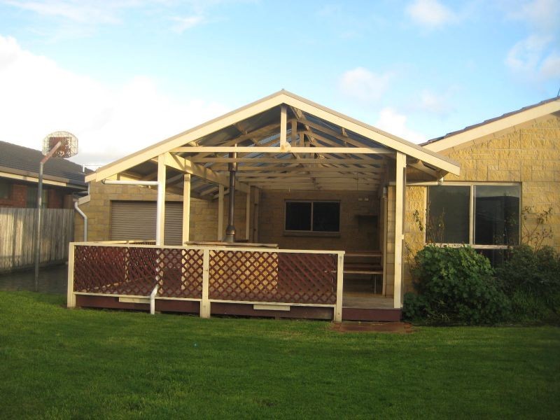 4 Avery St, Port Fairy VIC 3284