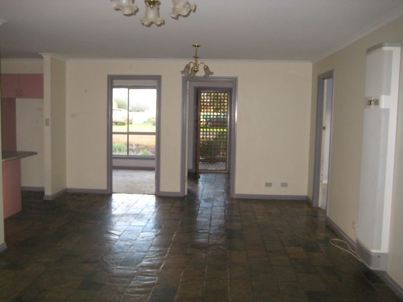 4 Avery St, Port Fairy VIC 3284