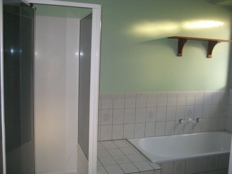 4 Avery St, Port Fairy VIC 3284