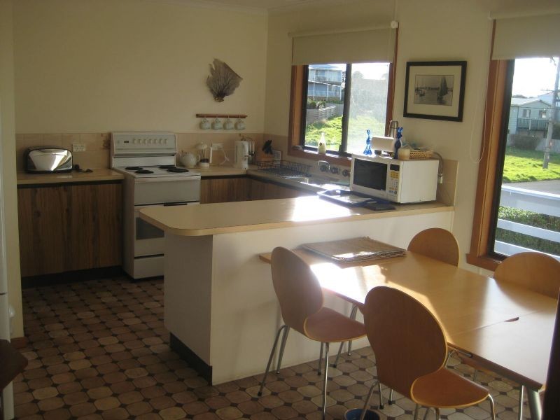 4  Powling, Port Fairy VIC 3284