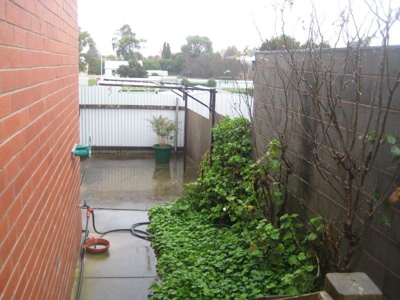 Unit 4/64  Cox, Port Fairy VIC 3284