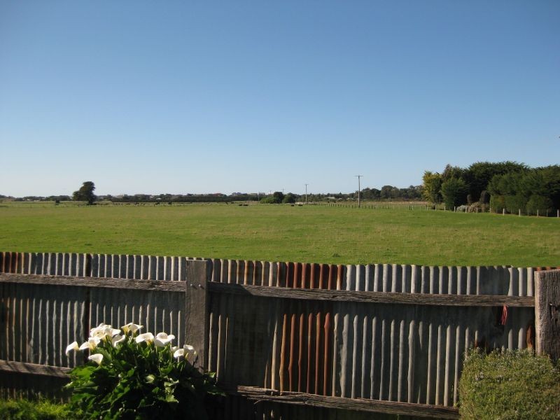 145 Princes Hwy, Port Fairy VIC 3284