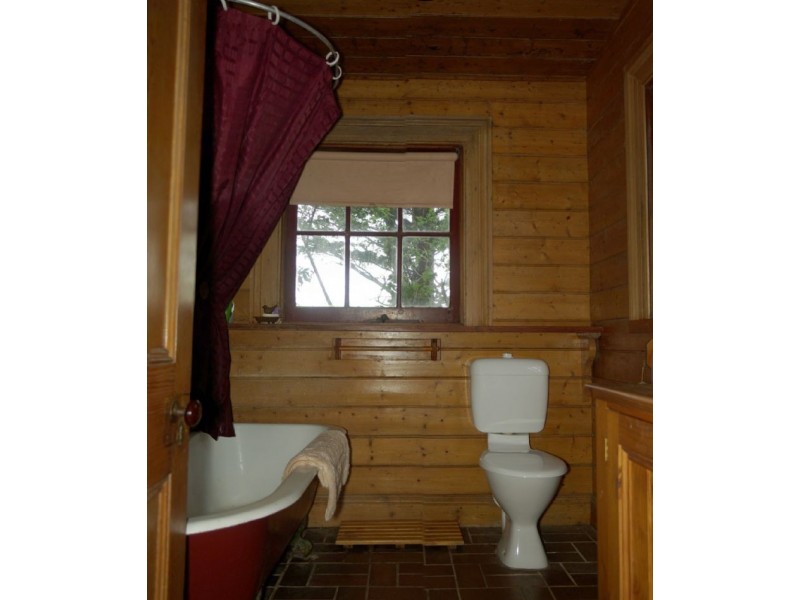 198 Princes Hwy, Port Fairy VIC 3284