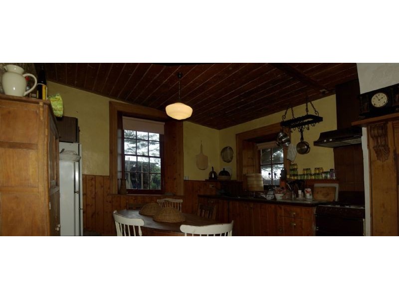 198 Princes Hwy, Port Fairy VIC 3284