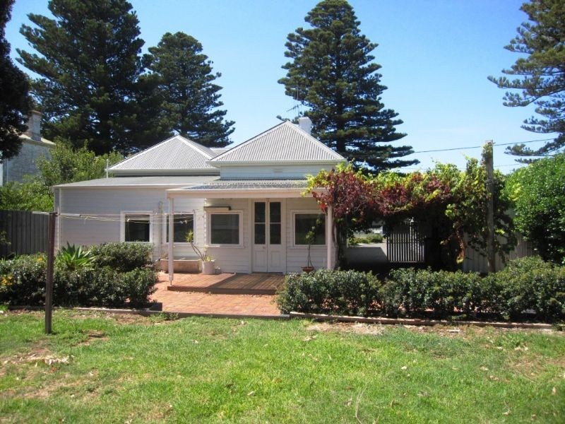 96  Gipps Street, Port Fairy VIC 3284