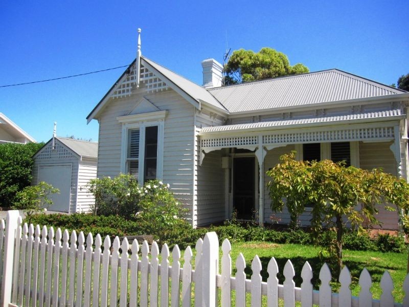 96  Gipps Street, Port Fairy VIC 3284