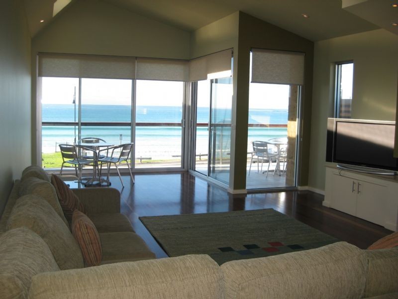 1/105 Beach Street, Port Fairy VIC 3284