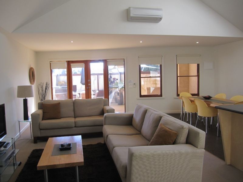 1/54 Sackville Street, Port Fairy VIC 3284