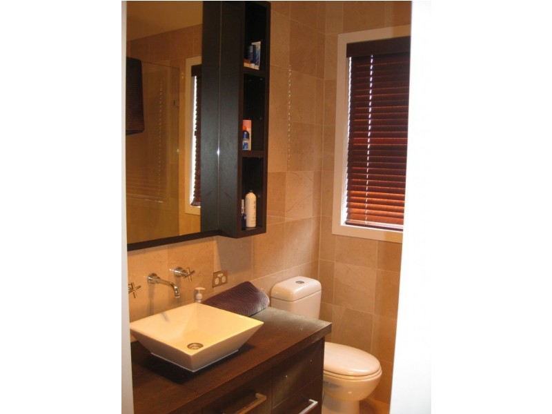 182 Princes Hwy, Port Fairy VIC 3284
