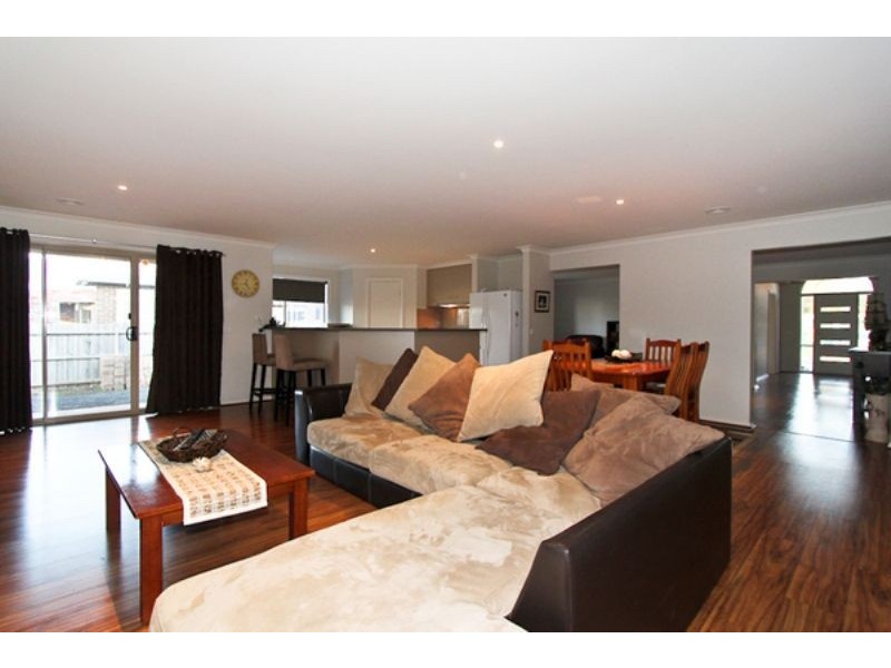 24 Dyson Street, Port Fairy VIC 3284