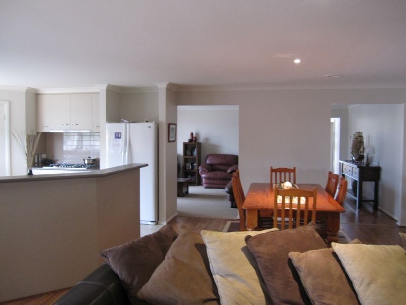 24 Dyson Street, Port Fairy VIC 3284