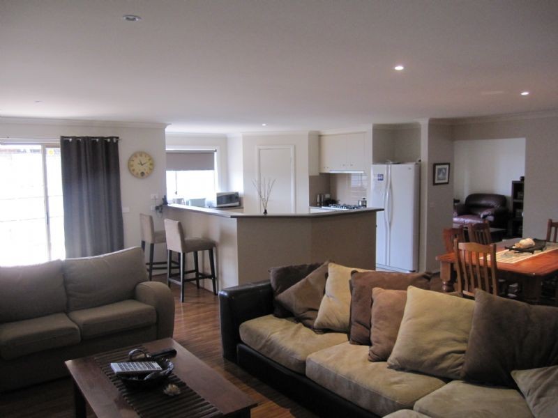 24 Dyson Street, Port Fairy VIC 3284