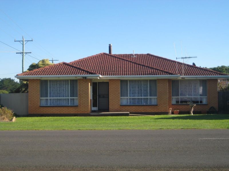 151 Griffith St, Port Fairy VIC 3284