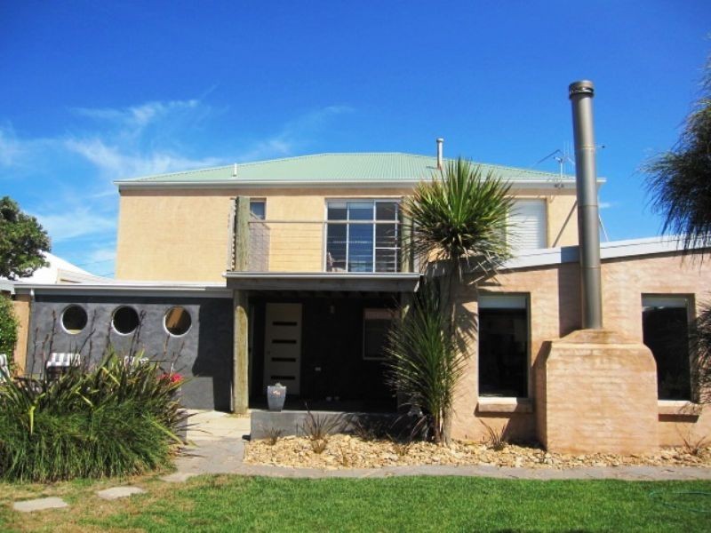 5 Anna Catherine Drive, Port Fairy VIC 3284