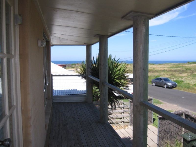 5 Anna Catherine Drive, Port Fairy VIC 3284