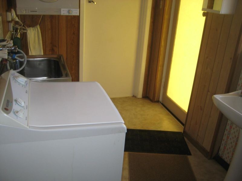 144 Princes Hwy, Port Fairy VIC 3284