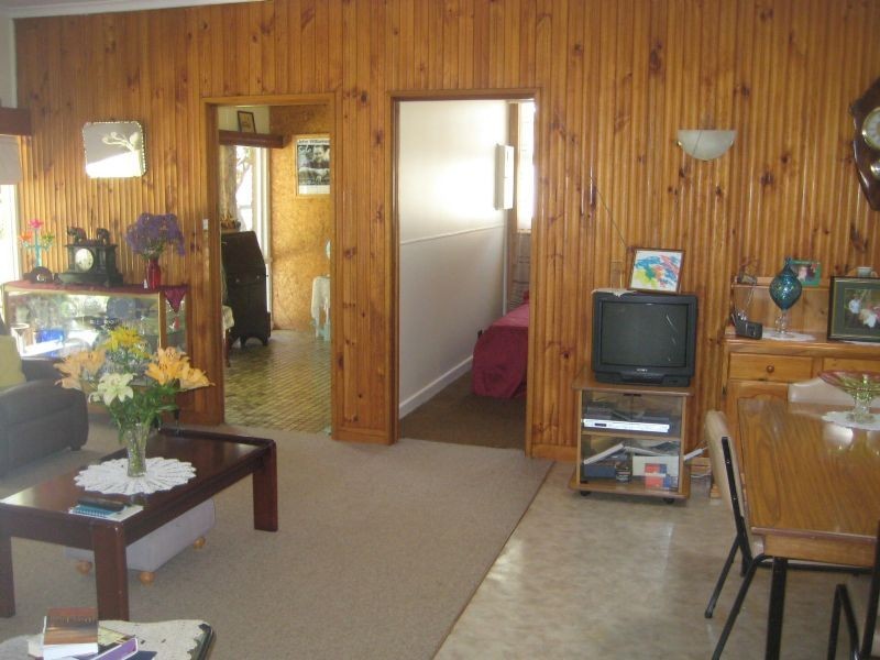 144 Princes Hwy, Port Fairy VIC 3284