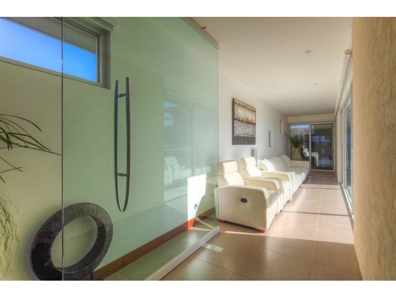 64 Ocean Drive, Port Fairy VIC 3284