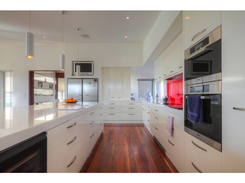 64 Ocean Drive, Port Fairy VIC 3284