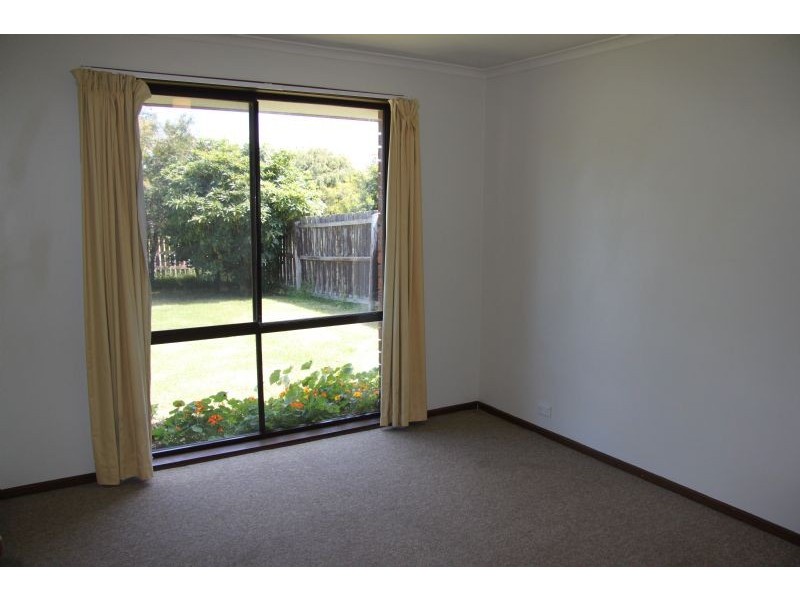 16 Elizabeth Street, Port Fairy VIC 3284