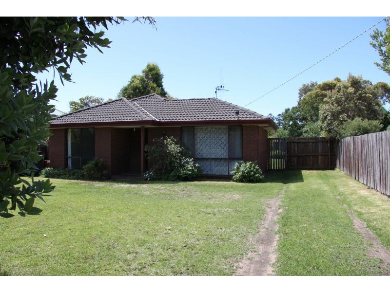 16 Elizabeth Street, Port Fairy VIC 3284