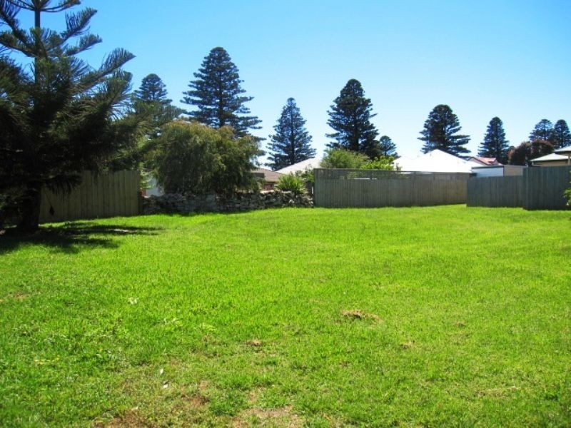 11B Earl Street, Port Fairy VIC 3284