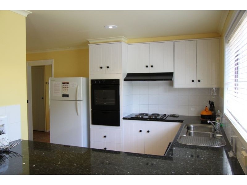 20 Ocean Drive, Port Fairy VIC 3284