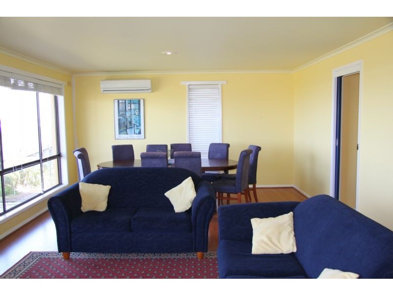 20 Ocean Drive, Port Fairy VIC 3284