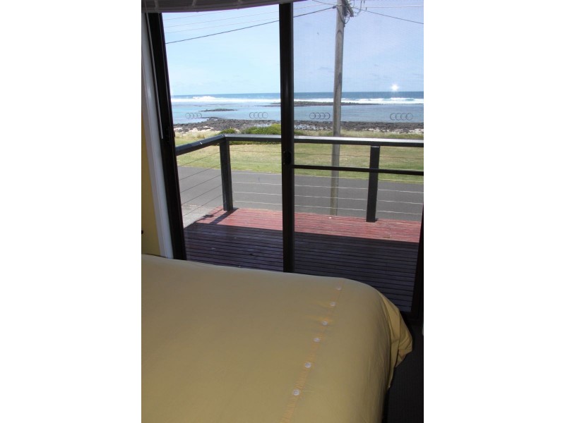 20 Ocean Drive, Port Fairy VIC 3284
