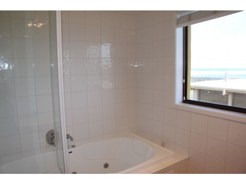 20 Ocean Drive, Port Fairy VIC 3284