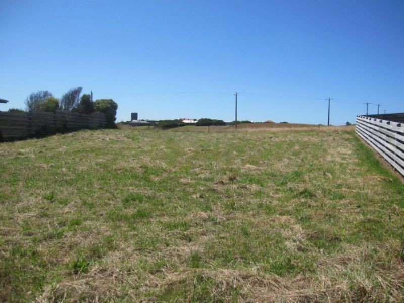 72 Ocean Drive, Port Fairy VIC 3284