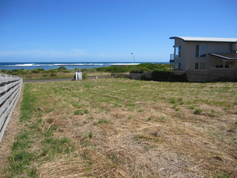 72 Ocean Drive, Port Fairy VIC 3284