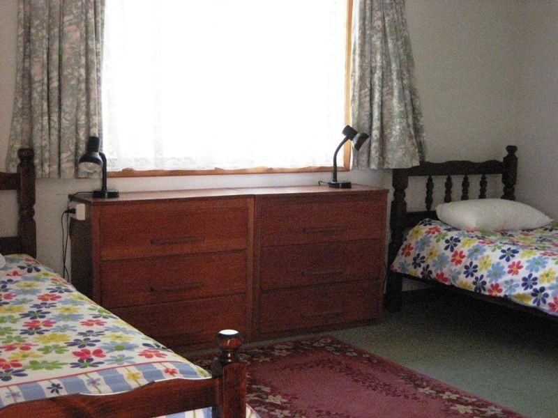 1  Gipps Street, Port Fairy VIC 3284