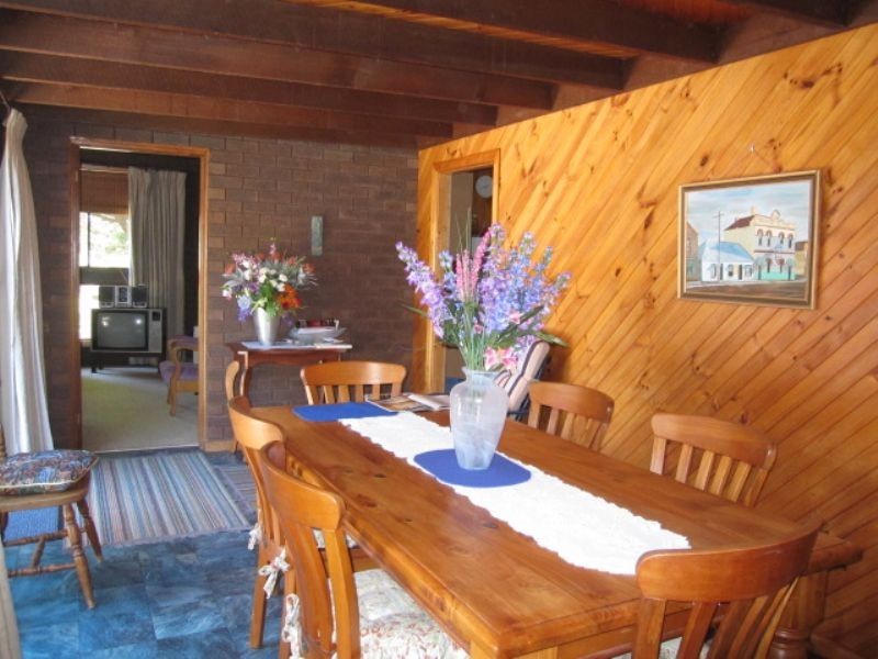 1 Rogers Place, Port Fairy VIC 3284