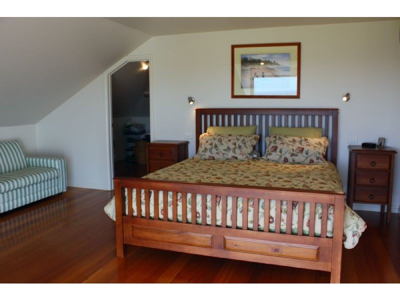 264 Lakeview Road, Tower Hill VIC 3283